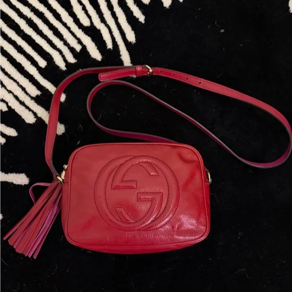 Gucci Soho Disco Crossbody - Picture 2 of 10